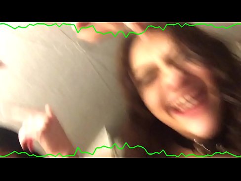 ❤️ צוויי סעקסי ברונעט עמאָציאָנעל הייזעלעך בלייַבן באַסטאַרדס קווערקי הור האָמעמאַדע פּאָרן ביי אונדז